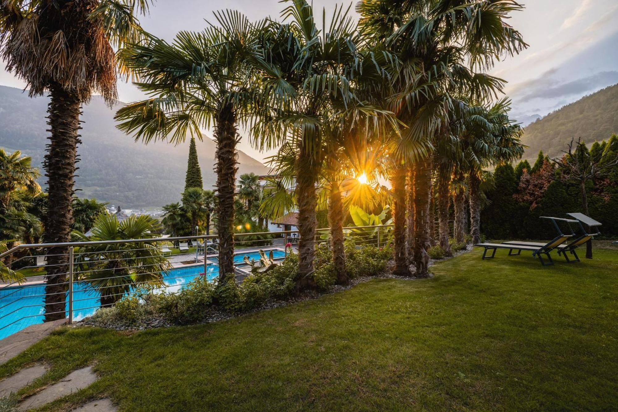 Nutzhof - Mediterran Flair Hotel Lagundo Eksteriør billede